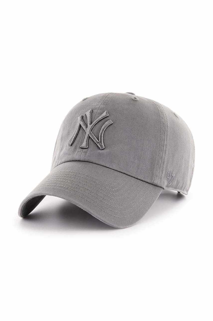47brand șapcă de baseball din bumbac MLB New York Yankees culoarea gri, cu imprimeu